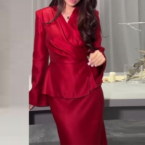 Conjunto de 2 Piezas para Mujer: Top Plisado de Manga Larga con Lazo Lateral y Falda Elegante a Media Pierna - Product Image 2