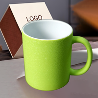 Ventes chaudes Cadeau en gros Tasse à sublimation en céramique personnalisée de dessin animé Tasse à café en céramique de Noël 3D Petit-déjeuner Ensemble de tasses à bière