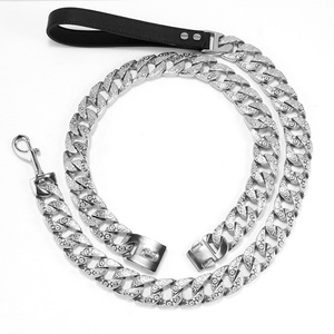 Collar y Correa para Perro con Cadena Dorada, Acero Inoxidable Resistente, 32 mm de Ancho, Eslabones Cubanos con Diseño <span class=keywords><strong>Animal</strong></span> - Product Image 5