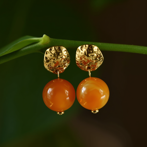 Boucles d'oreilles pendantes tendance en forme de boule, plaquées or PVD, en acier inoxydable 316L, durables et résistantes, avec perle orange - Product Image 3
