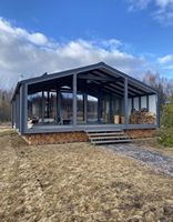Maison Extensible de Luxe Préfabriquée de 30 pieds avec 2-3 Chambres, Salle de Bain Privée, Isolée et Prête à l'Expédition, Équipée de Panneaux Solaires