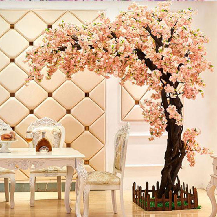 สีเหลืองอ่อน