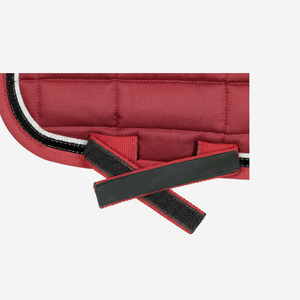 Manta de Silla de Montar Roja Extra Suave de Espuma Doble Cómoda para Cuidado Equino, Personalización Aceptada, Satén Ecuestre - Product Image 1