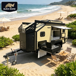 Caravane tout-terrain avec toilettes, capacité 6 personnes, double essieu, carrosserie isolée, marché espagnol - Product Image 1