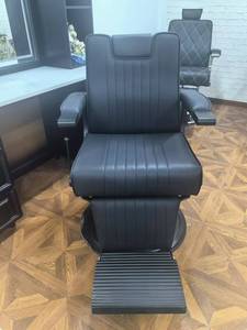 Fauteuil de Barbier Professionnel Qumeng Robuste et Luxueux pour Salon de Coiffure - Product Image 6