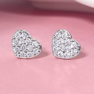 ต่างหูเพชร CZ แบบเกาหลี ชุบทอง 18K รูปหัวใจ สำหรับผู้หญิง - Product Image 3