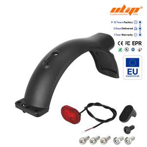 Guardabarros Trasero Original con Gancho y Tornillos para Luz Trasera para Patinete Eléctrico Xiaomi 6 Lite, Kit de Reemplazo de Guardabarros con Luz de Advertencia - Product Image 1