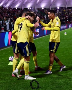 Action Figure <span class=keywords><strong>One</strong></span> Punch Man in PVC da 21cm - Accessori Anime da Collezione, Versione Q, Souvenir, Regali, Giocattolo a Forma di Pallone da Calcio per Ragazzi - Product Image 6