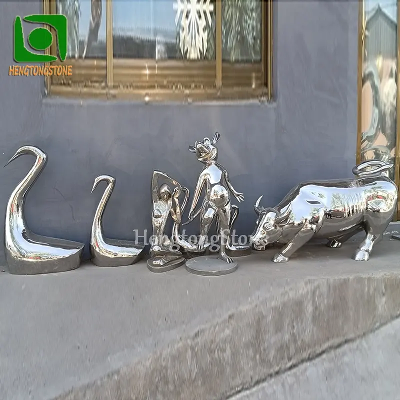 Outdoor Decorative Mirror Polished Stainless Steel Sculpture