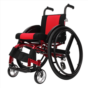 Fauteuil roulant sportif manuel en alliage d'aluminium, léger, pliable, roues arrière avec suspension et frein - Product Image 1