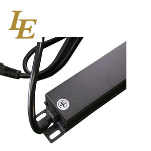 Unidad de Distribución de Energía Monitoreada Universal de 19 Pulgadas, Tipo Americano, 8 Fases/6 Fases, con Interruptor, Personalizable OEM/ODM - Product Image 4