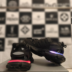 Zapatos Deportivos de Lujo para Hombre, Marca de Alta Gama, Estilo Casual, con Cordones, Malla Transpirable, Amortiguación, Tendencia de Moda, Siempre en Tendencia - Product Image 1