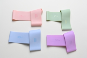 Bandes de résistance élastiques en silicone antidérapantes pour les fessiers et les cuisses, idéales pour l'entraînement à domicile - Product Image 6