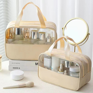 Trousse de maquillage rose trousse de toilette pour femme sac à main en cuir de crocodile - Product Image 1