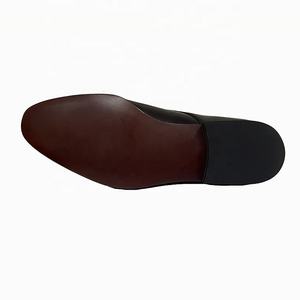 Scarpe da sposa Casual da <span class=keywords><strong>uomo</strong></span> primavera ed estate da <span class=keywords><strong>uomo</strong></span> in <span class=keywords><strong>pelle</strong></span> formale da sposo mocassino morbido strato di testa di vacchetta <span class=keywords><strong>nera</strong></span> - Product Image 6