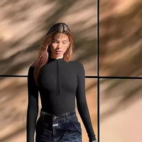 Bodysuit Wanita Seksi Bergaris Satu Potong dengan Ritsleting Depan Lengan Panjang Atasan Bodysuit Warna Solid Bahan Stretch