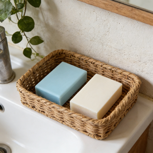 <span class=keywords><strong>Sapone</strong></span> da Bucato Delicato e Durevole <span class=keywords><strong>Sapone</strong></span> da Bucato Bianco e Blu in Forma Quadrata Progettato Specificamente per la Pulizia dei Vestiti - Product Image 1