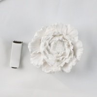 Diffuseur d'huiles essentielles en céramique parfumée à la fleur de pivoine en porcelaine faite à la main, clip de ventilation de voiture, diffuseur d'arômes pour la maison