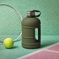 Bouteille d'eau en plastique de grande capacité 1,89 L, noire, portable, pour le sport en plein air, anti-fuite