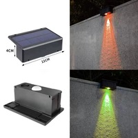 Applique murale de jardin moderne décorative d'extérieur Spot solaire Appliques murales à LED Lumières de jardin solaires RVB