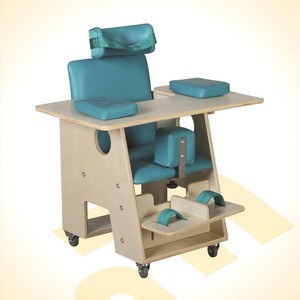 Chaise de correction de posture Foshan Oriental FS302 en bois avec dispositif de traction manuel pour l'alignement de la colonne vertébrale - Product Image 1