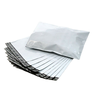 ซองพลาสติกสีขาวสำหรับส่งไปรษณีย์  แข็งแรง รีไซเคิลได้ ขนาด 220x110 มม. สำหรับส่งพัสดุและขนส่ง - Product Image 1