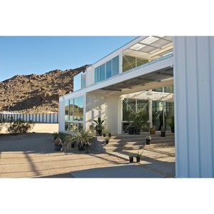 Casa Contenedor Tipo Villa de Diseño Moderno con Forma Rectangular - Product Image 2