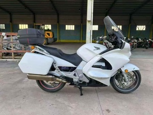 Pour <span class=keywords><strong>moto</strong></span> Euro-Touring ST1300 Little Gold Wing, moteur V4 refroidi par liquide, injection de carburant PGM-FI, transmission par arbre d'origine, luxe - Product Image 2