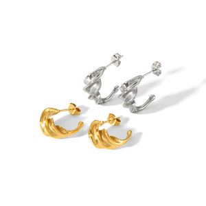 ต่างหูสตั๊ดเหล็กไทเทเนียมทรงไม่สมมาตร ดีไซน์เรขาคณิต สแตนเลสสีไม่ซีดจาง เครื่องประดับแฟชั่นสำหรับผู้หญิง - Product Image 5