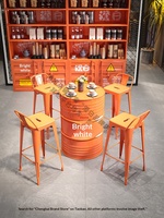 Ensemble table et chaises de bar créatif en métal de style industriel, design baril de gazole, pour usage commercial : cafés, salons de thé, bars à café