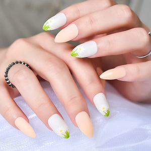 Faux ongles à presser, motif fleurs, forme amande moyenne, en acrylique mat, couleur <span class=keywords><strong>blanc</strong></span> nude pour femmes, lot de 24 pièces, collection automne - Product Image 2