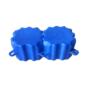Système de pontons modulaires flottants en plastique HDPE personnalisable pour jet ski, idéal pour les yachts, marinas, stations balnéaires et amarrages en lac. - Product Image 6