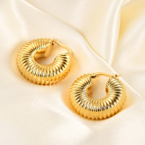 Aros de Oro de 18K, Acero Inoxidable, Diseño Geométrico Redondo, Joyería de Moda - Product Image 4