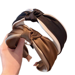 LIHAN Bandeau large en satin pour femme, style doux, avec nœud supérieur, accessoires capillaires élégants, pour usage quotidien - Product Image 3
