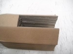 Bảng bảo vệ góc đục lỗ có thể tái sử dụng với các lỗ đục lỗ để dễ dàng đóng đai và đóng gói - Product Image 4