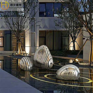 Escultura de Acero Inoxidable Jiahua, Arte Metálico Abstracto Irregular Hecho a Mano para Decoración de Exteriores - Product Image 3