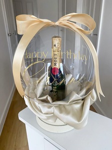 Boîte <span class=keywords><strong>Cadeau</strong></span> en Papier Kraft Blanc Crème et Rouge, Cinq Tailles, pour Bouquet <span class=keywords><strong>de</strong></span> Ballons, Emballage <span class=keywords><strong>Cadeau</strong></span> pour Noël, Anniversaire, Cadeaux <span class=keywords><strong>de</strong></span> Baby Shower - Product Image 1