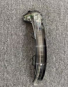 Convient pour Audi A6C8 A3 A4 A5 A7 Q7 Q8 A8 Q5L rétroviseur de recul clignotant 4K0949101 4K0949101 4L0949101 4L0949102 - Product Image 1