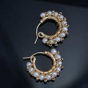 Pendientes de Aro de Oro de 14K, Pendientes Circulares Hechos a Mano con Perlas Naturales de Agua Dulce, Joyería Fina Clásica y Elegante para Mujer - Product Image 2