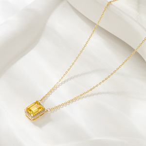 Muyu Square Pendant Necklace Yellow Stone Gold Chain Elegant Everyday Wear - Product Image 2