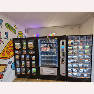 CE認定のスナックとドリンクのための24時間年中無休の自動販売店はカスタマイズをサポートしています - Product Image 1