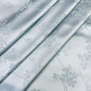 75D*75D+40D जेकक्वार्ड स्ट्रेच साटन फैब्रिक फैशन महिलाओं के लिए स्लीपिंग ड्रेस फैब्रिक - Product Image 1