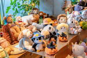 Peluche Anime personnalisée quantité minimale de commande bas Animal en peluche au design personnalisé ODM personnalisation PP coton rembourrage anti-stress pour anniversaire - Product Image 2