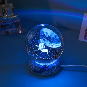 Lampe de nuit en forme de boule de cristal océanique, gravure laser 3D, LED, décoration de chambre à coucher, cadeau - Product Image 4