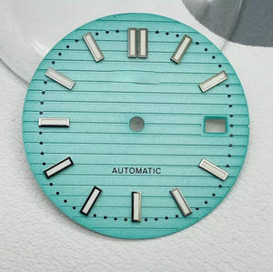 Esfera de reloj de acero inoxidable de 30,5 mm con iluminación verde, compatible con el movimiento NH35/36 - Product Image 3