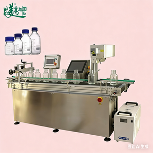 Machine de séparation, de convoyage et de codage automatique des bouteilles, norme GS1, codage intégré pour la traçabilité de la production industrielle - Product Image 1