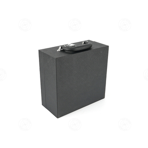 Estuche Rígido Personalizado Negro de 3 Ranuras con Apertura Superior para Tarjetas, Venta al Por Mayor - Product Image 4