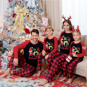 Set Piyama Cetak Bernapas untuk Musim Dingin, Pakaian Rumah Natal untuk Orang Tua dan Anak, Set Keluarga, Leher Bulat, Lengan Panjang - Product Image 4