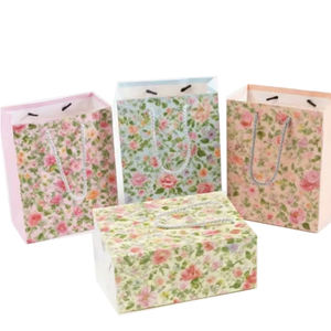 ถุงของขวัญช้อปปิ้งกระดาษสีขาวรีไซเคิลได้เป็นมิตรกับสิ่งแวดล้อมพร้อมที่จับริบบิ้นพิมพ์โลโก้ส่วนตัว - Product Image 6