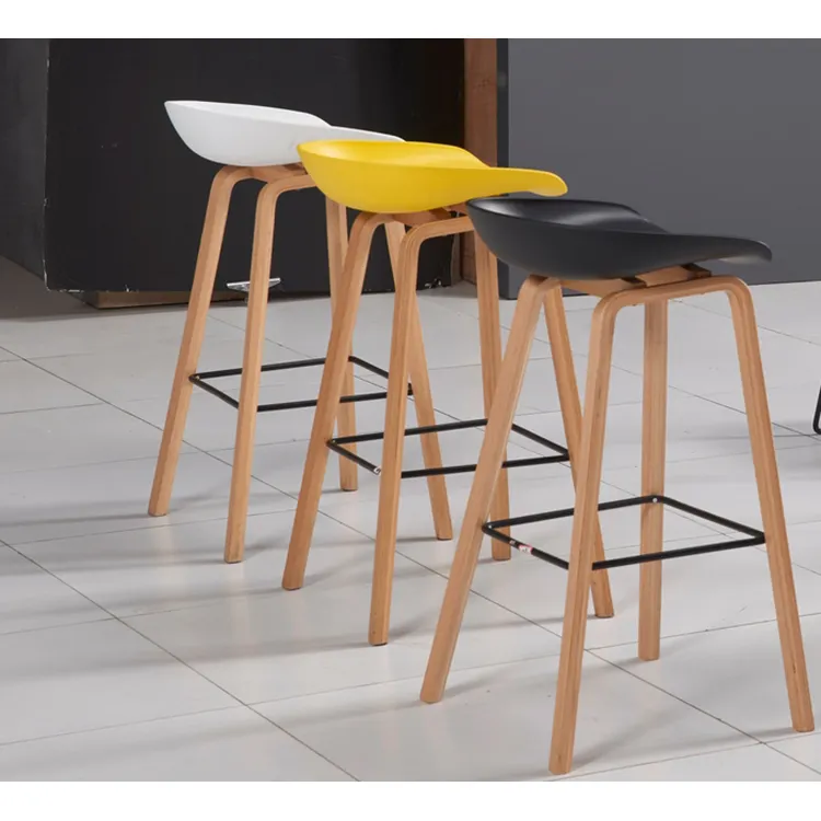 Wholesale Modern Furniture High Foot Wooden Chair Nordic PP Plastic Footrest Bar Stool for Bar Table